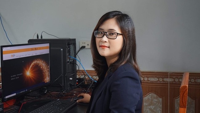 L'enseignante Hà Anh Phuong, professeur d'anglais au lycée de Huong Can (province de Phu Tho, au Nord). Photo : Ministère de l'Éducation et de la Formation.