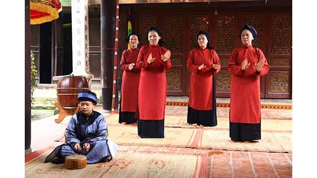 Un spectacle du chant "xoan" de Phu Tho. Photo : http://daidoanket.vn