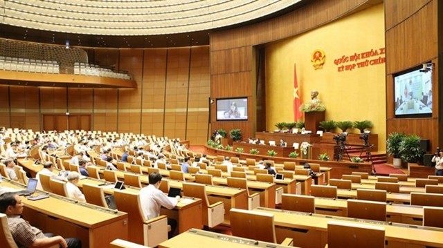 Vue d’une séance de la 9e session de l’Assemblée nationale de la 14e législature. Photo : VNA