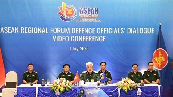Le vice-ministre de la Défense Nguyên Chi Vinh s'exprime lors de l'ARF DOD. Photo: qdnd.vn