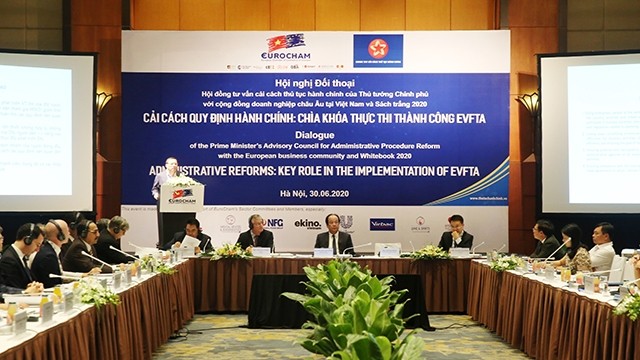 Une vue général de la conférence de dialogue avec les entreprises européennes au Vietnam. Photo: VGP