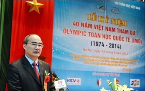 M. Nguyên Thiên Nhân lors du 40e anniversaire de la participation du Vietnam aux OIM. Photo: VGP.