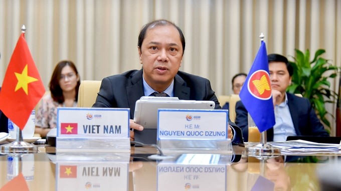 Le vice-ministre vietnamien des Affaires étrangères, Nguyên Quôc Dung lors du dialogue de haut niveau en ligne sur la reprise économique de l’ASEAN après le Covid-19. Photo : PCV.