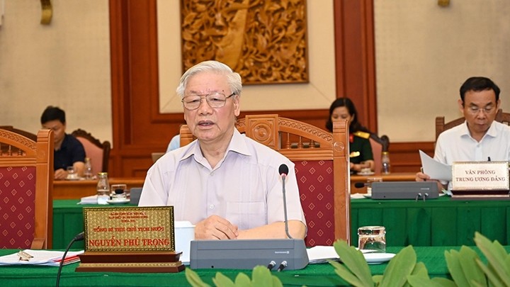Le Secrétaire général du Parti et Président de la République Nguyên Phu Trong lors de la séance de travail. Photo : NDEL.