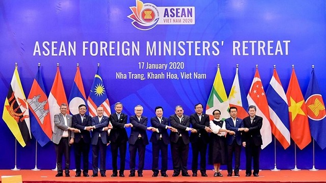  La Conférence restreinte des ministres des Affaires étrangères de l'ASEAN (AMM Retreat) a ouvert le 17 janvier à Nha Trang, province centrale de Khanh Hoa. Photo : baoquocte.vn