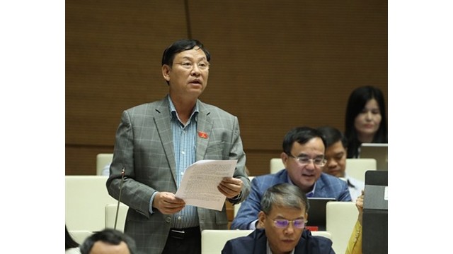 L’AN vietnamienne de la XIVe législature a adopté le 13 novembre la loi amendée sur la résidence. Photo : VNA.