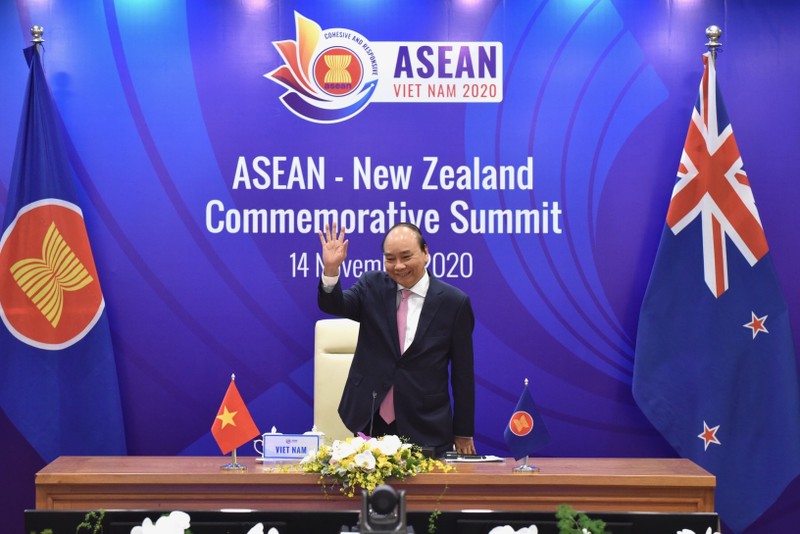 Le PM Nguyên Xuân Phuc au Sommet commémoratif ASEAN - Nouvelle-Zélande en ligne. Photo : Trân Hai/NDEL.