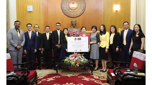 La cérémonie de réception du don de l’Ambassade de Thaïlande et des entreprises thaïlandaises. Photo : PCV.