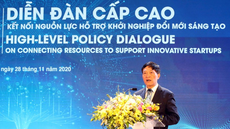 Le vice-ministre de la Science et de la Technologie, Trân Van Tùng, prend la parole lors du TechFest Vietnam 2020. Photo : hanoimoi.com.vn.