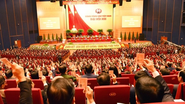 Vue générale de la réunion préparatoire du XIIIe Congrès national du Parti communiste du Vietnam, le 25 janvier à Hanoi. Photo : VOV.