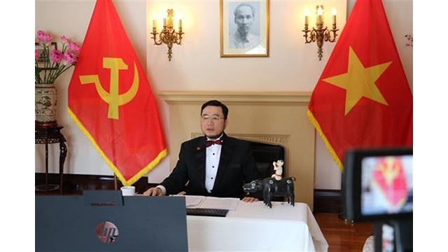 L’ambassadeur du Vietnam au Canada, Pham Cao Phong, lors du webinaire. Photo : VNA.