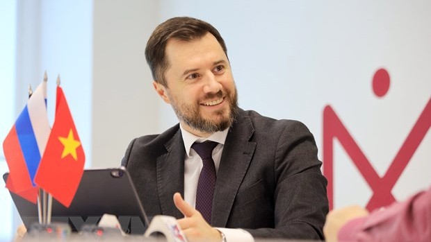 Le premier vice-Premier ministre Konstantin Suntsov. Photo : VNA.