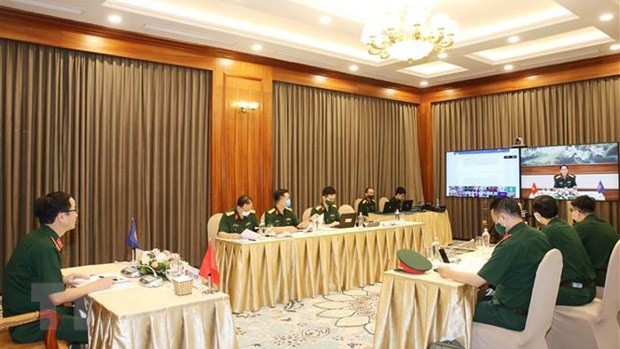 La délégation vietnamienne à la réunion élargie des hauts officiels de la Défense de l'ASEAN et de ses partenaires. Photo : VNA.