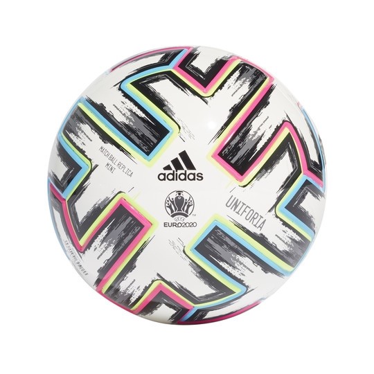 Uniforia, ballon officiel de l’EURO 2020