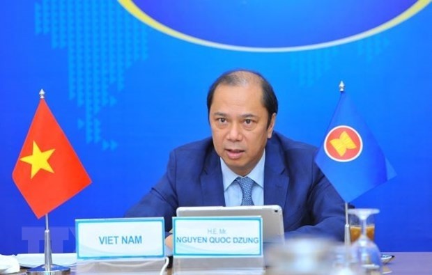 Le vice-ministre vietnamien des Affaires étrangères, chef des hauts officiels (SOM) de l’ASEAN du Vietnam, Nguyên Quôc Dung, lors de la réunion consultative conjointe de l’ASEAN (JCM). Photo : VNA.