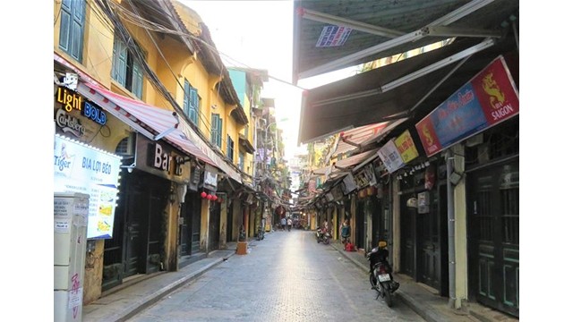 La rue Ta Hiên (arrondissement de Hoàn Kiêm) n’est plus bondée et animée comme avant. Photo : Minh Hoai/NDEL.