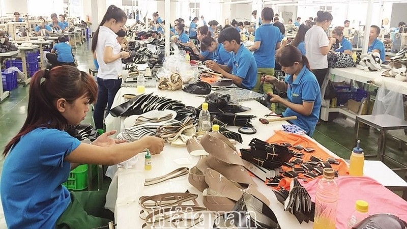 Les sandales et les chaussures sont l’une des industries qui tire le meilleur parti des préférences de l’EVFTA. Photo : Haiquanonline.