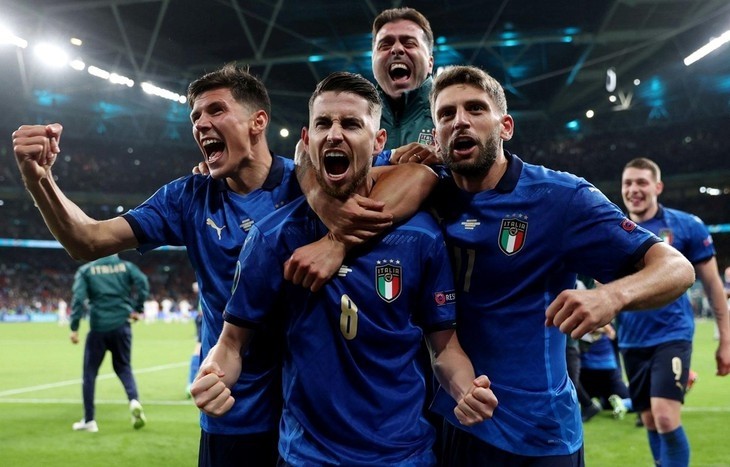 L'Italie s'est qualifiée pour la finale de l'Euro 2021 en battant l'Espagne (1 - 1, 4 - 2 t.a.b). Photo : Reuters.