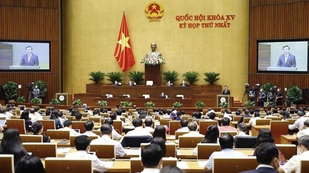 Une séance de travail dans le cadre de la première session de l'Assemblée nationale. Photo : VNA.