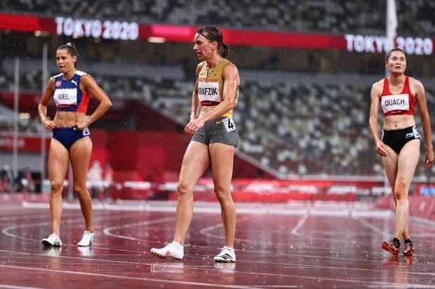 Quách Thi Lan (à droite) aux Jeux olympiques de Tokyo. Photo : Reuters.