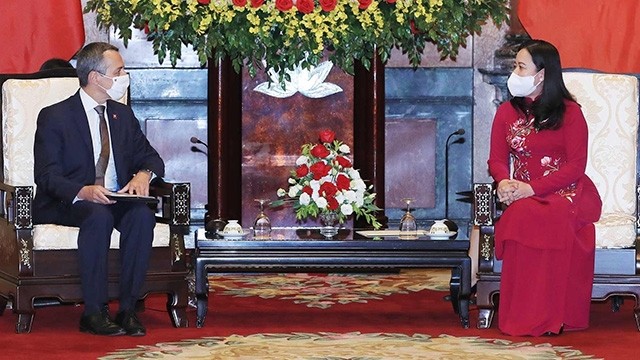 La Vice-Présidente vietnamienne, Vo Thi Anh Xuân, et le Vice-président et chef du Département fédéral des Affaires étrangères de la Suisse, Ignazio Cassis. Photo : baoquocte.vn.