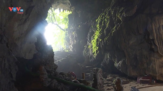 La beauté des grottes de Pusamcap à Lai Châu