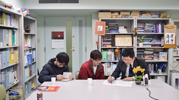 Des étudiants vietnamiens à l'Université d'Aomori au Japon. Photo : VNA.