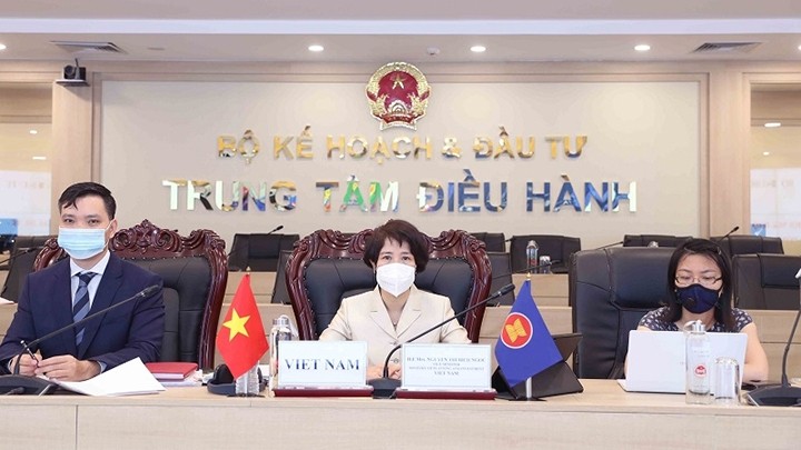 La délégation vietnamienne était conduite par la vice-ministre vietnamienne du Plan et de l’Investissement, Nguyên Thi Bich Ngoc. Photo : kinhtevadubao.vn