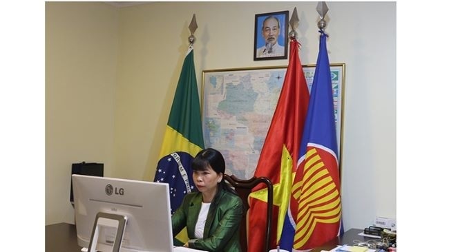 L'ambassadrice vietnamienne au Brésil, Pham Thi Kim Hoa. Photo : thoidai.com.vn