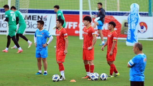 L'équipe vietnamienne est en entraînement pour avoir la meilleure préparation pour le 3e tour des éliminatoires de la Coupe du Monde de football 2022. Photo : VFF