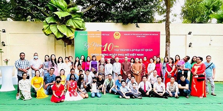 Célébration des 10 ans du rétablissement de l’Ambassade du Vietnam au Sri Lanka. Photo : baoquocte.vn