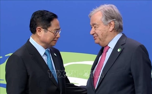 Le Premier ministre vietnamien, Pham Minh Chinh (à gauche) et le Secrétaire général des Nations Unies, Antonio Guterres. Photo : VNA.
