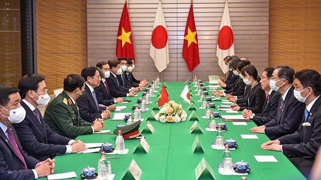Entretien entre les Premiers ministres du Vietnam et du Japon. Photo : VNA