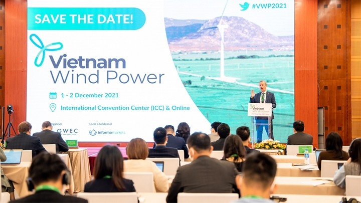 La réunion sur l’énergie éolienne au Vietnam de 2021 s’oriente vers la transition énergétique. Photo : congthuong.vn