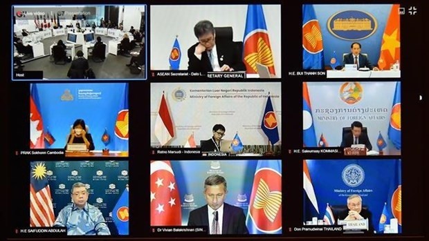 Réunion des ministres des Affaires étrangères de l’ASEAN et du G7. Photo : VNA.