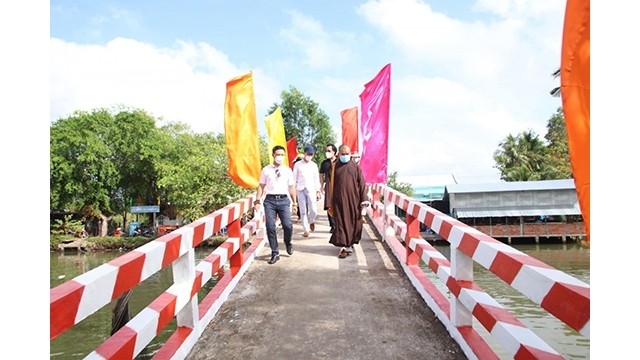 Inauguration du pont Lotus d’or. Photo : Journal Thoi Dai.