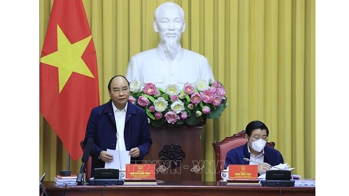 Le Président du Vietnam, Nguyên Xuân Phuc (à gauche). Photo : VNA.