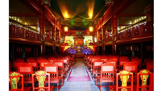 Duyêt Thi Duong est un théâtre royal situé dans la Cité Interdite de la Citadelle royale de Huê. Photo : hanoimoi.com.vn