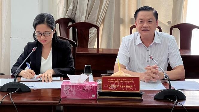 Le vice-président du Comité populaire de Cân Tho, Duong Tan Hien, prend la parole. Photo: VNA