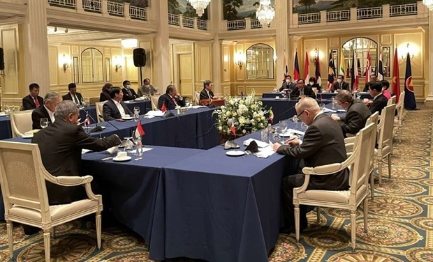 Réunion des ministres des Affaires étrangères des pays membres de l’ASEAN, le 11 mai à Washington. Photo : VNA.