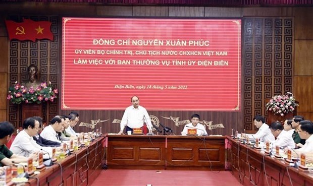Le Président du Vietnam, Nguyên Xuân Phuc, prend la parole lors de la réunion. Photo : VNA.