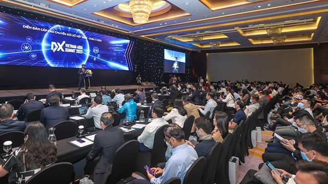 Le Sommet sur la transformation numérique au Vietnam-Asie 2022 s’est ouvert le 25 mai à Hanoi. Photo : VOV.