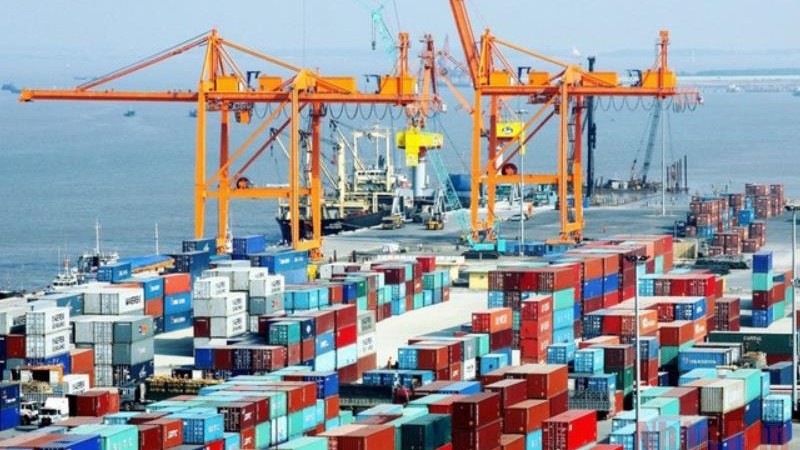 En cinq mois, le chiffre d'affaires à l’exportation de biens était estimé à 152,81 milliards de dollars, en hausse de 16,3 % en variation annuelle. Photo : NDEL.