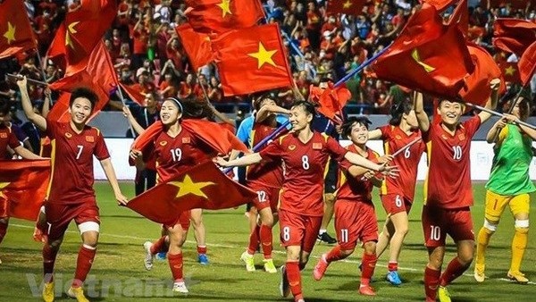 L'équipe nationale de  football féminin a remporté la médaille d'or. Photo : VNA.