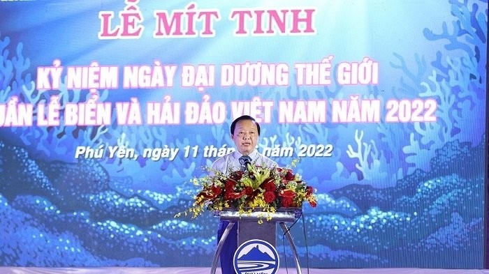 Le ministre vietnamien des Ressources naturelles et de l'Environnement, Trân Hông Hà, prend la parole lors du meeting. Photo : baotainguyenmoitruong.vn