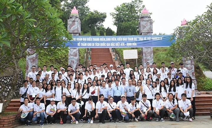 Les participants au camp d'été du Vietnam 2019. Photo : baoquocte.