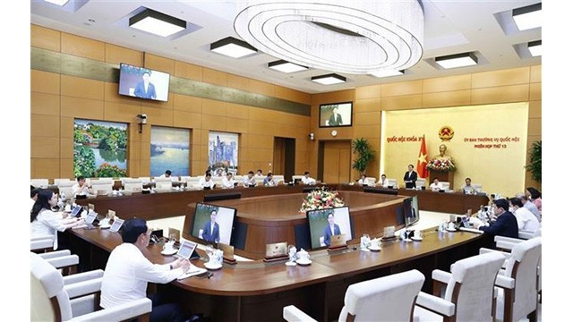 Panorama de l'ouverture de la 13e réunion du Comité permanent de l'Assemblée nationale. Photo : VNA.