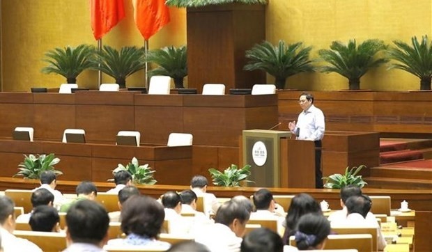 Le Premier ministre vietnamien, Pham Minh Chinh, s'exprime lors de la conférence nationale organisée le 21 juillet dans le but d’étudier et de vulgariser les contenus de la Résolution du 5e Plénum du Comité central du  Parti communiste du Vietnam (13e mandat). Photo : VNA.