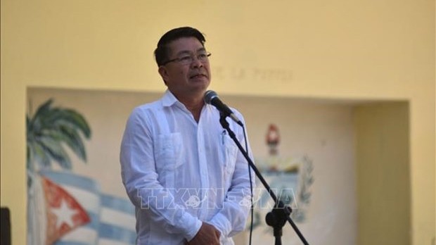 L'ambassadeur vietnamien à Cuba, Lê Thanh Tùng. Photo : VNA