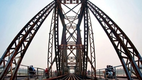 Le pont Long Biên, témoin de l’histoire hanoïenne. Photo: NDEL.